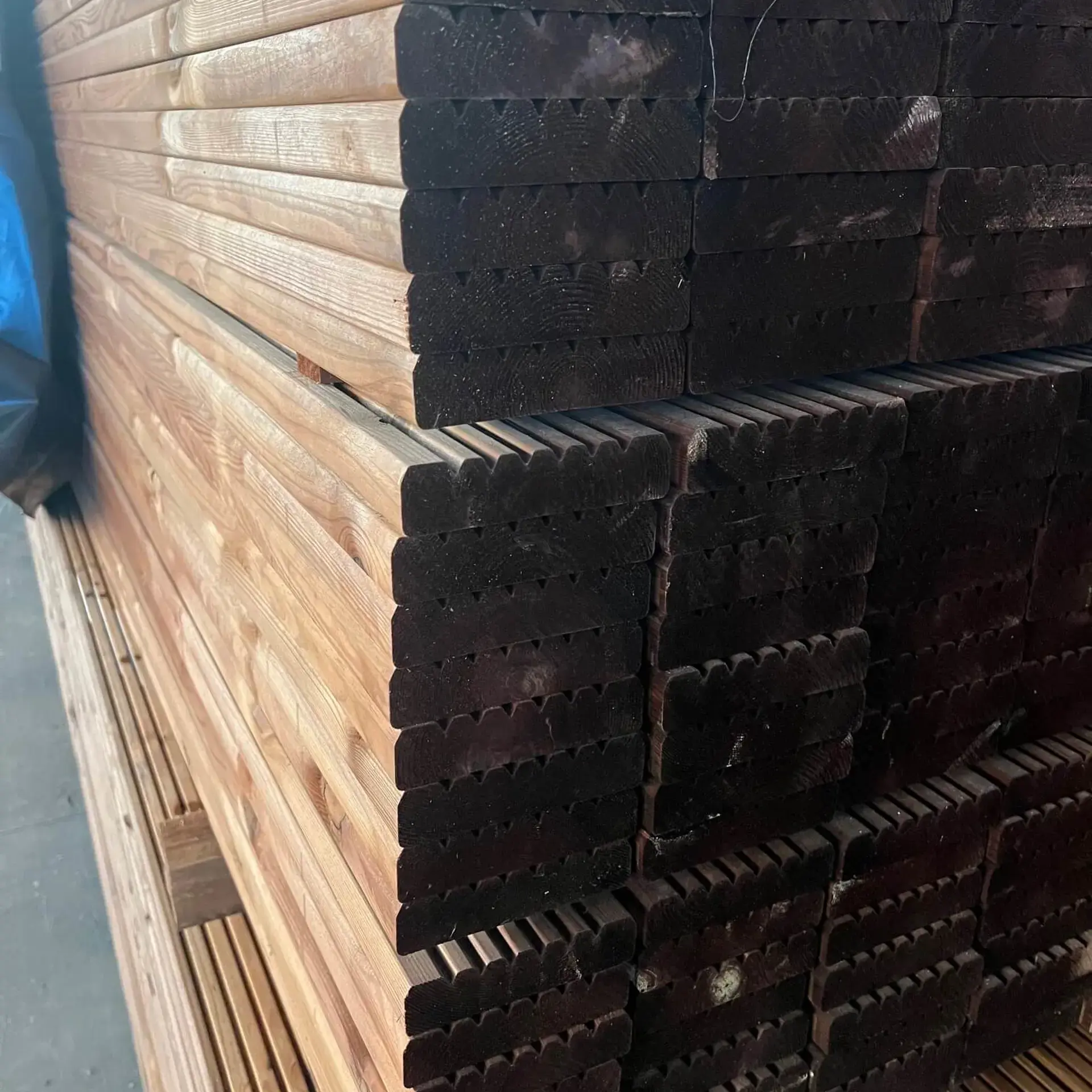 Brown Pine Decks Treated - 28 x 120 x 3600