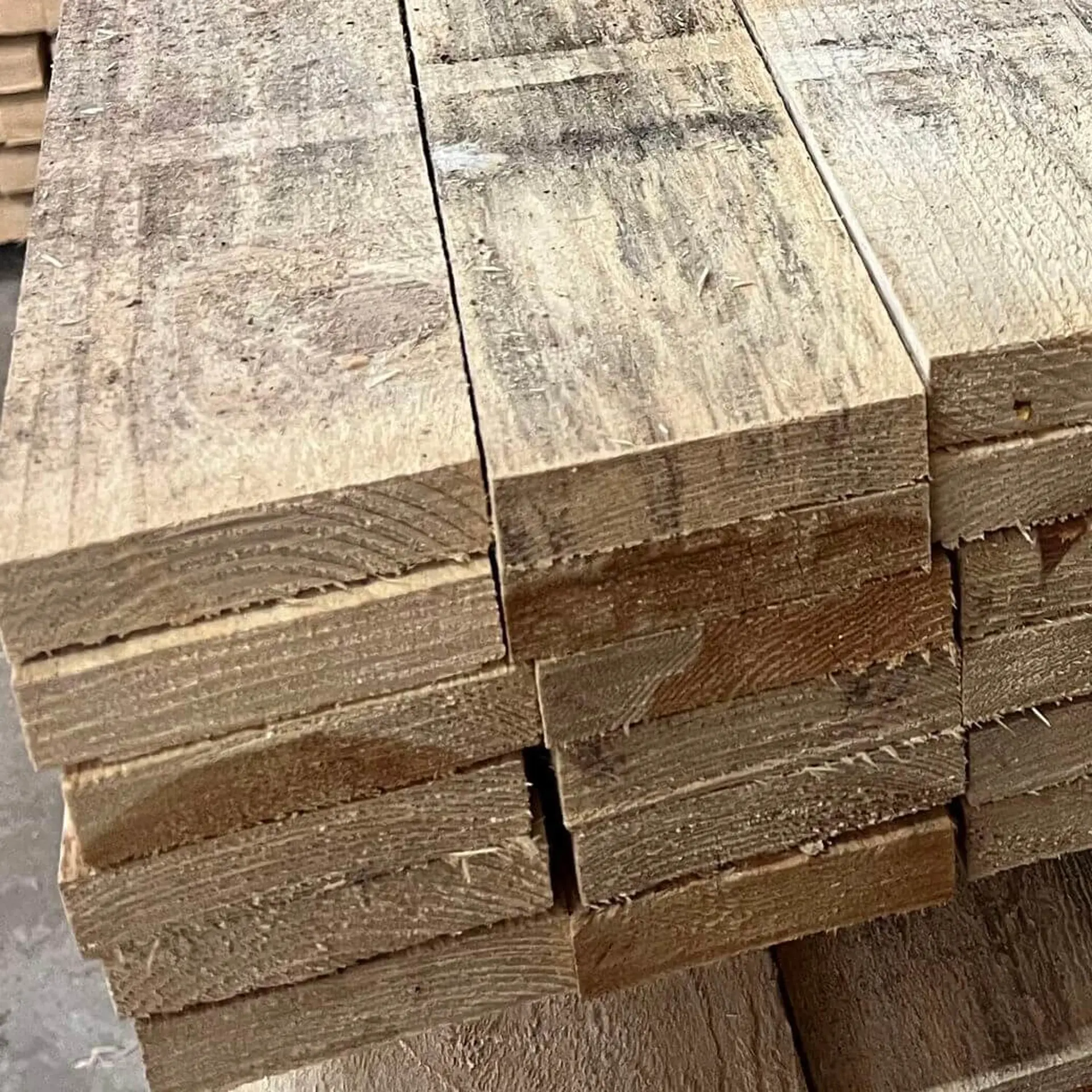 Pine Boards Rugged - 25 x 100 x 2400