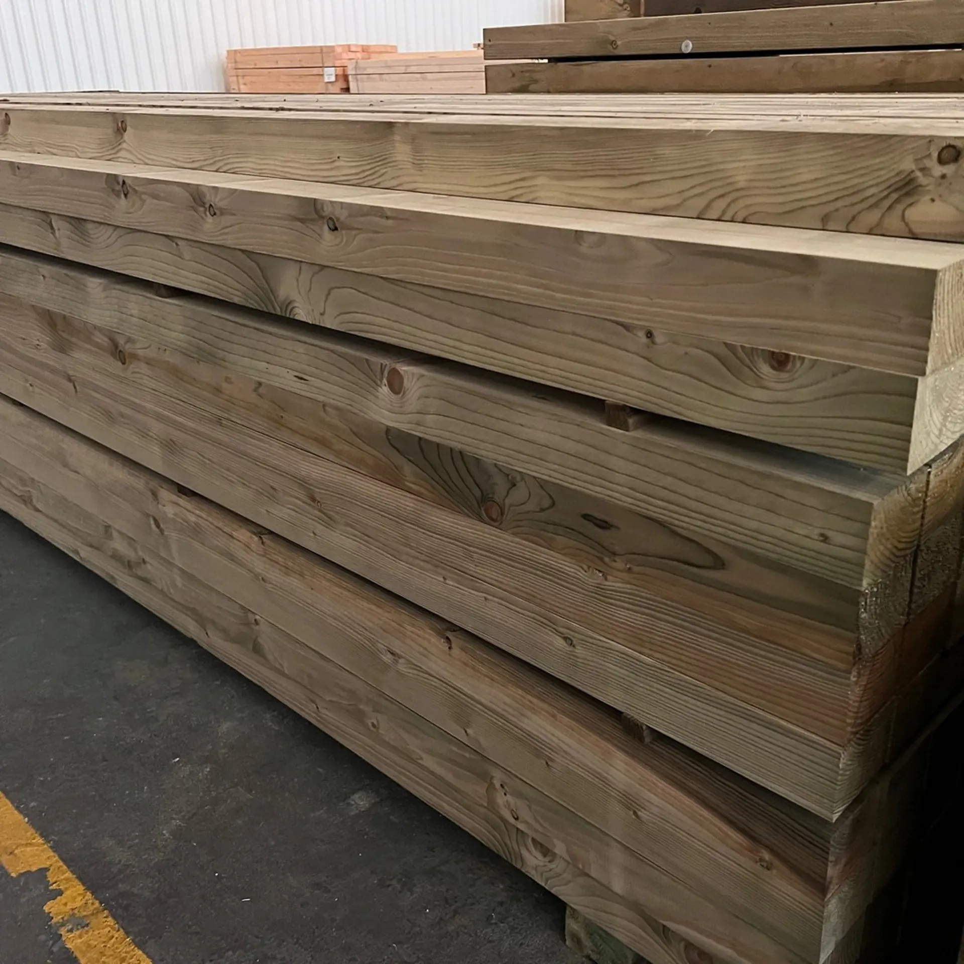 Barrotes de Pinho Aparelhado - 73 x 95 x 3000