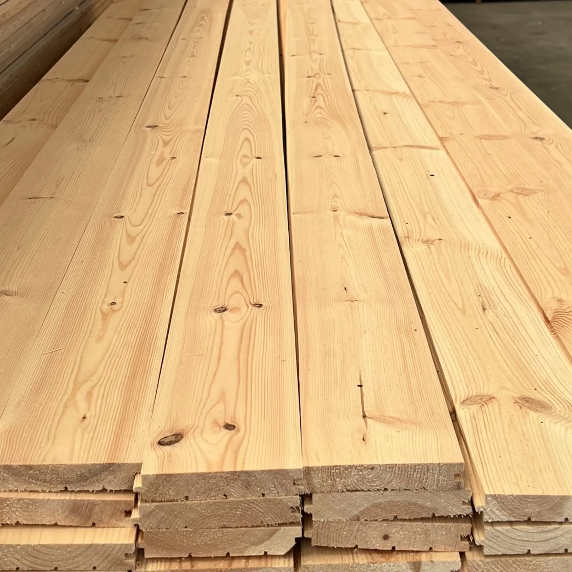 Pine Floorboard Planed 20x120x3000