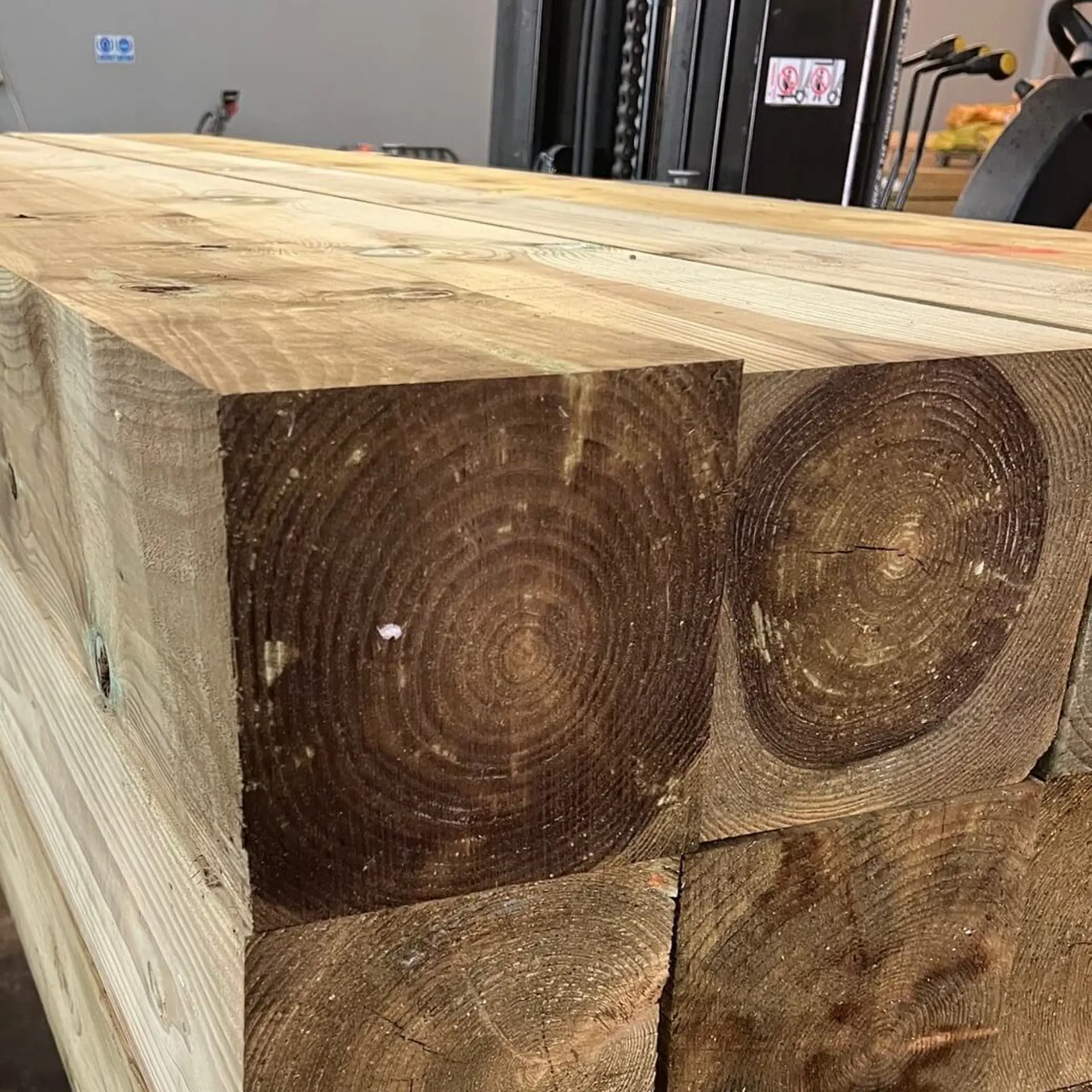 Pine Solid Beams Prepared - 200 x 200 x 3000